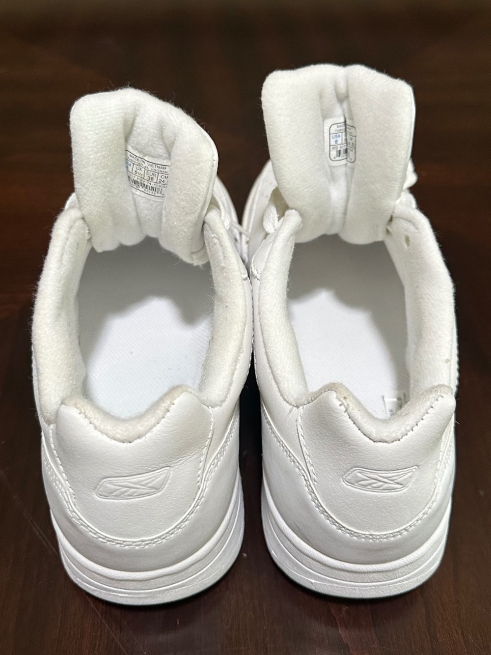 NEW Vintage Reebok NBA Downtime Low Sneakers, Size 6 - Picture 8 of 14